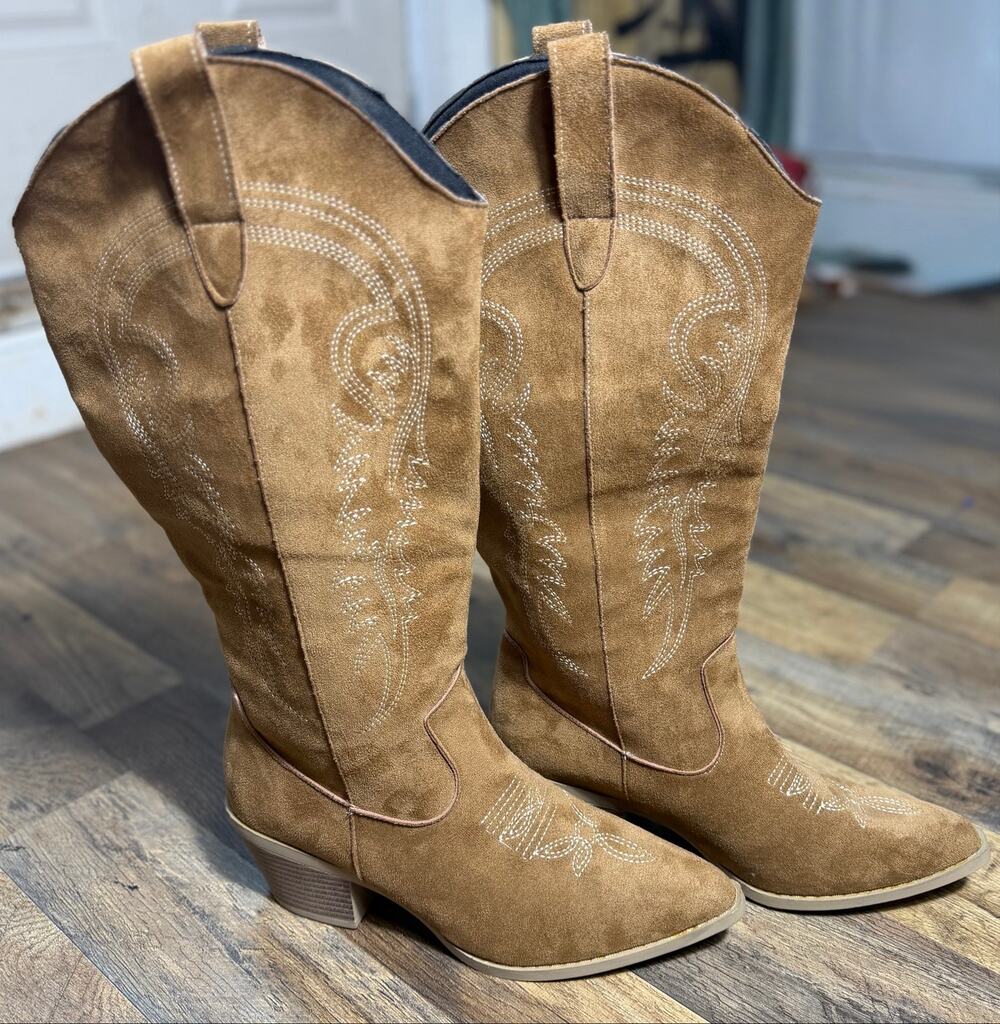 Women’s Tan Western Cowboy Boots Embroidered Faux Suede Size 40